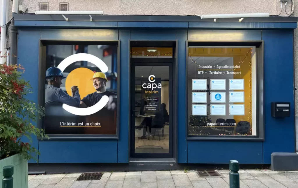 habillage vitrine capa intérim châteaubriant