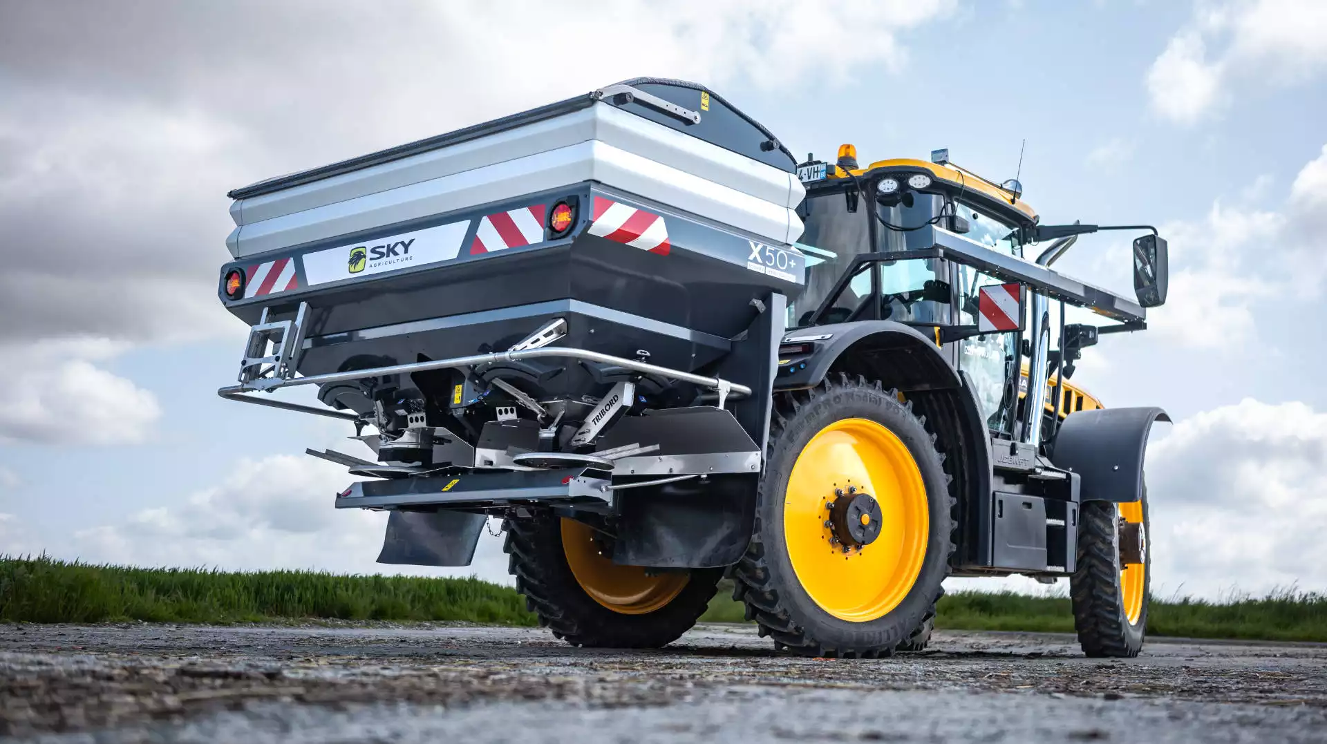 habillage machine sky agriculture
